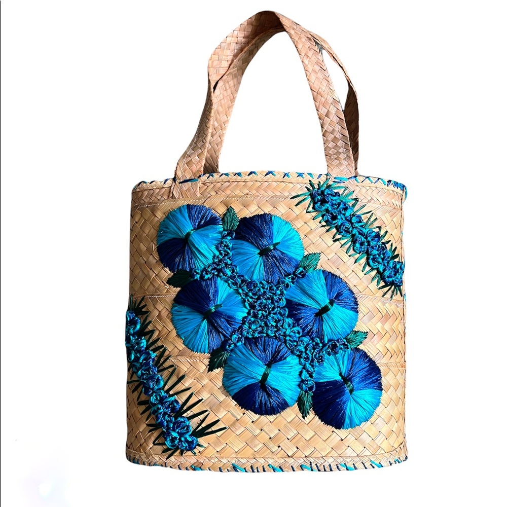 Vintage Straw Bag